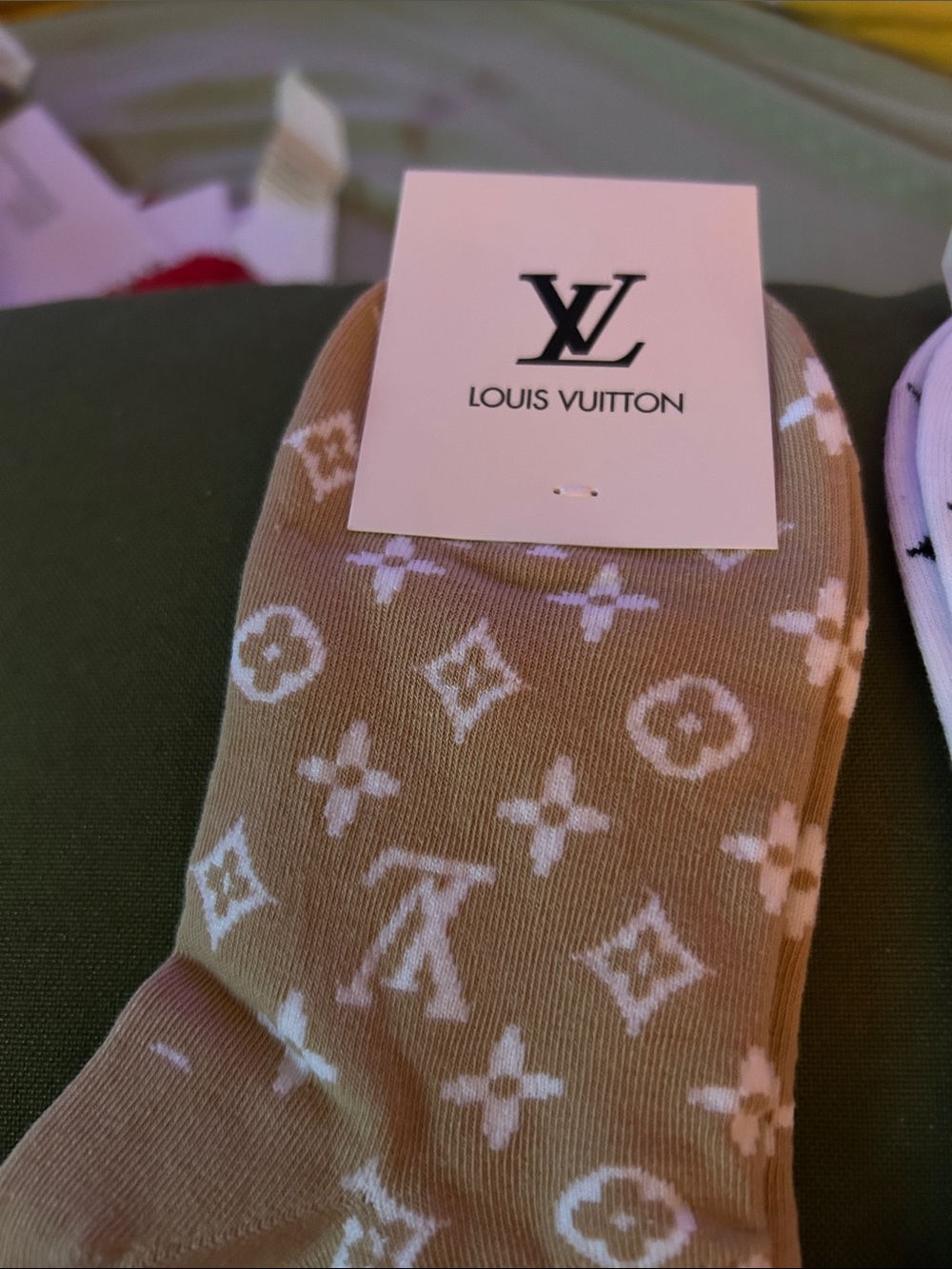 Louis Vuitton Monogram Ankle Socks - White, Tan, Gray - Picture 2 of 11